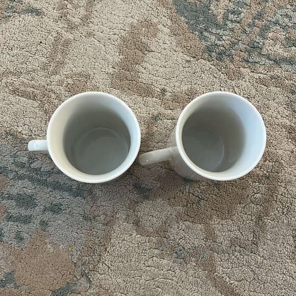 Set of 2 white mugs with low handle - Picture 3 of 6
